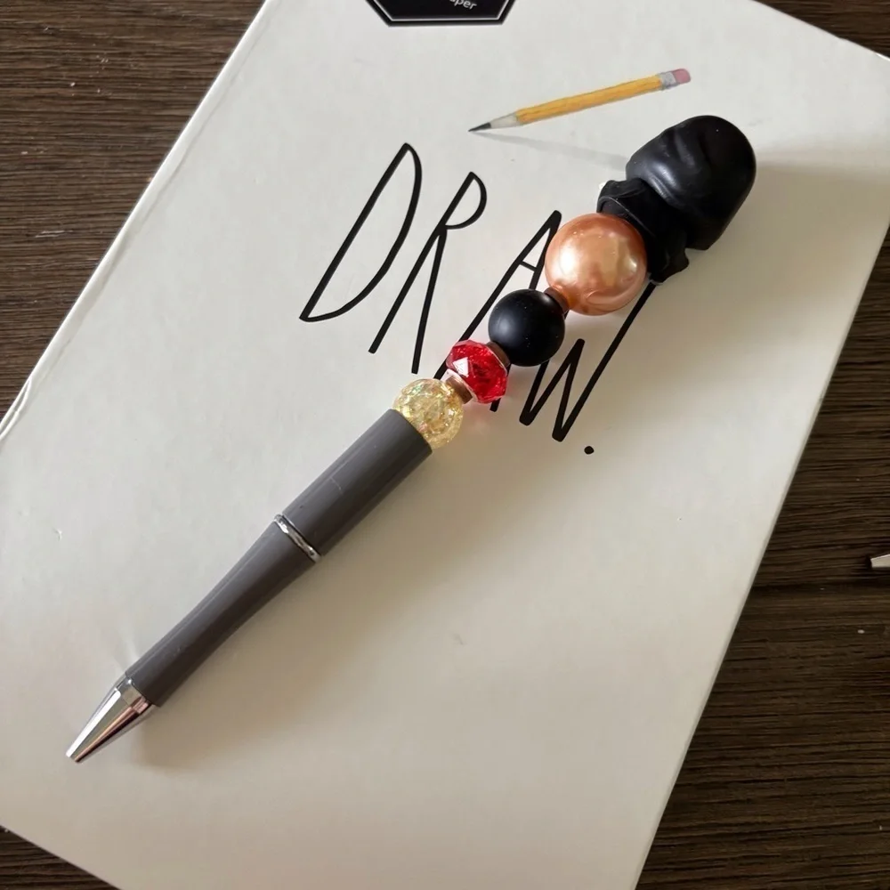 Disney Doorables: Star Wars: Emperor Palpatiwe handmade beaded pen